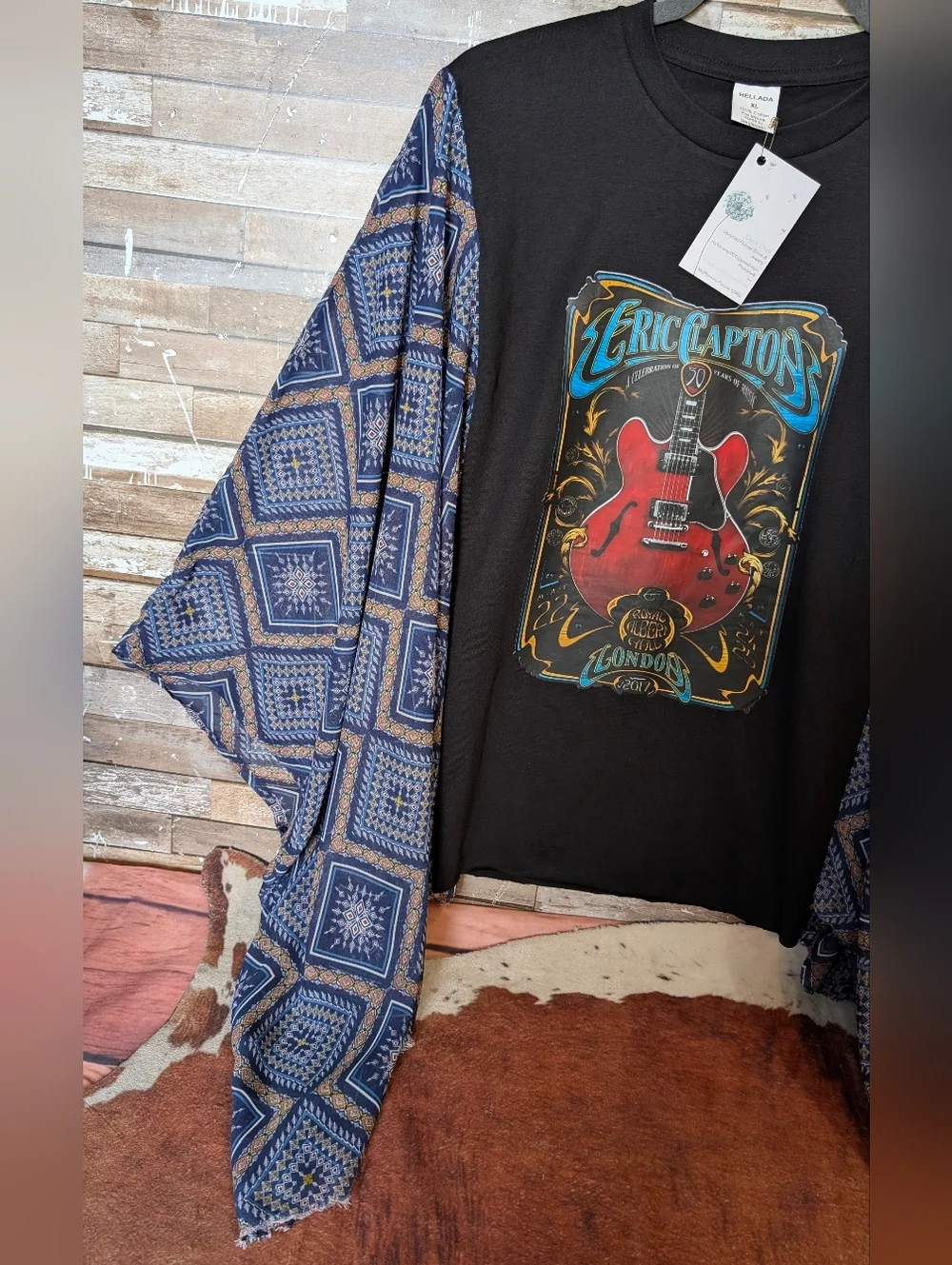 New Handcrafted Eric Clapton Graphic With Boho Bat Winged Sleeves - Picture 2 of 10